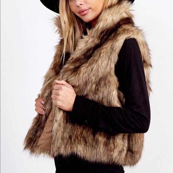 Faux fur vest - Picture 1 of 1